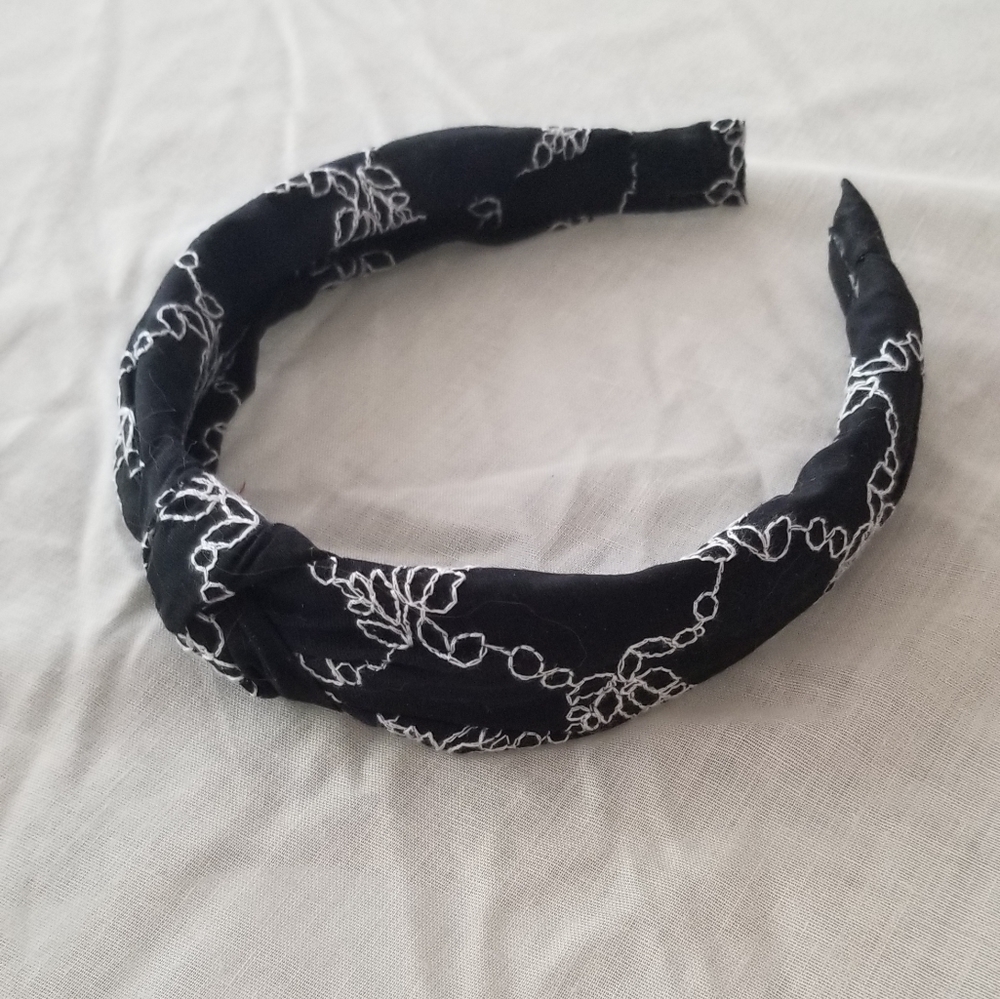 Top Knot Headband NWOT